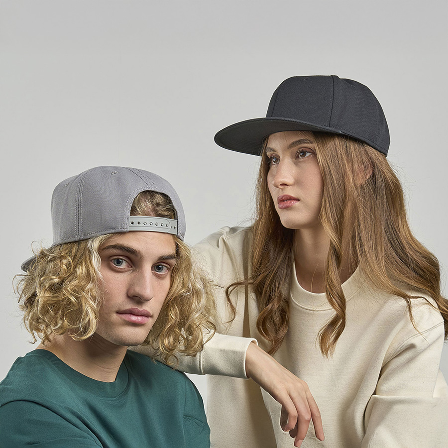 Бейсболка SNAP BACK-S, 6 клиньев, пластиковая застежка, Черный