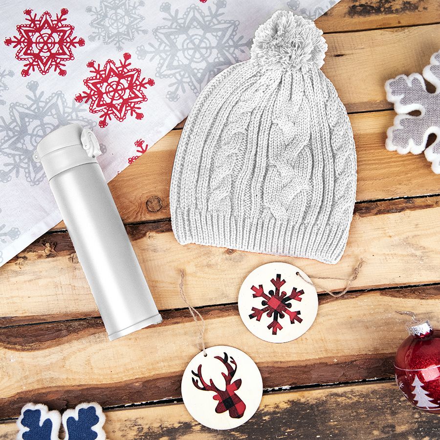 Подарочный набор WINTER TALE: шапка, термос, новогодние украшения, красный