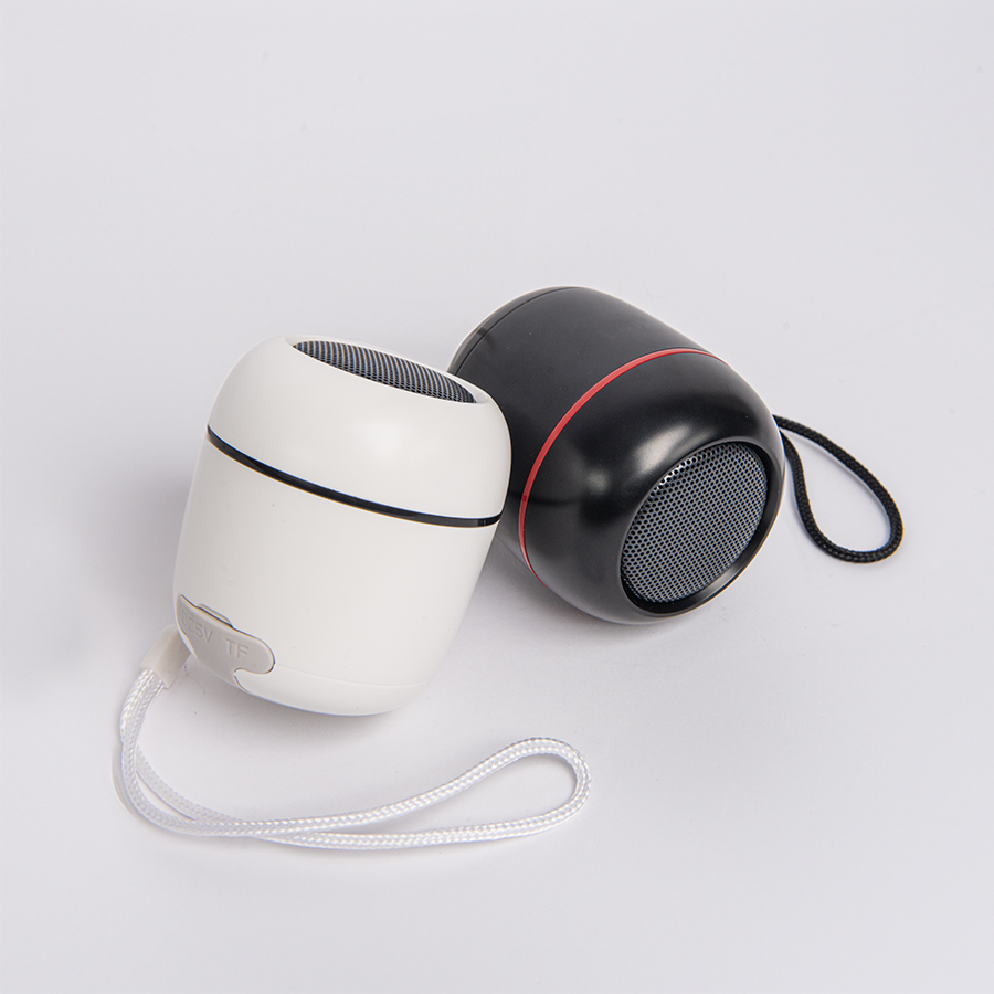 Портативная mini Bluetooth-колонка Sound Burger "Bang" белая