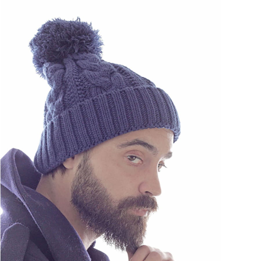 Шапка VOGUE,  белый, верх: 100% акрил, подкладка: 100% полиэстер