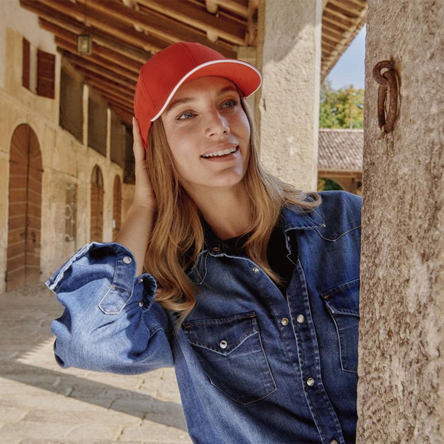 Бейсболка LIBERTY SANDWICH-S 270, 6 клиньев, металлическая застежка